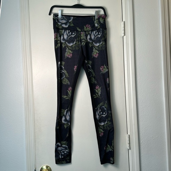 Lululemon Wunder Under Garden Party Athletic Leggings Size 6 - Picture 2 of 8